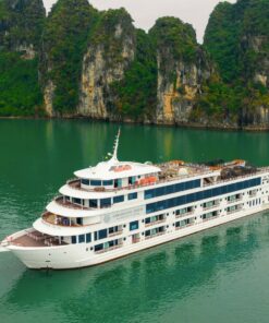 Du thuyền Ambassador Cruise 5 sao tham quan Hạ Long 1 ngày